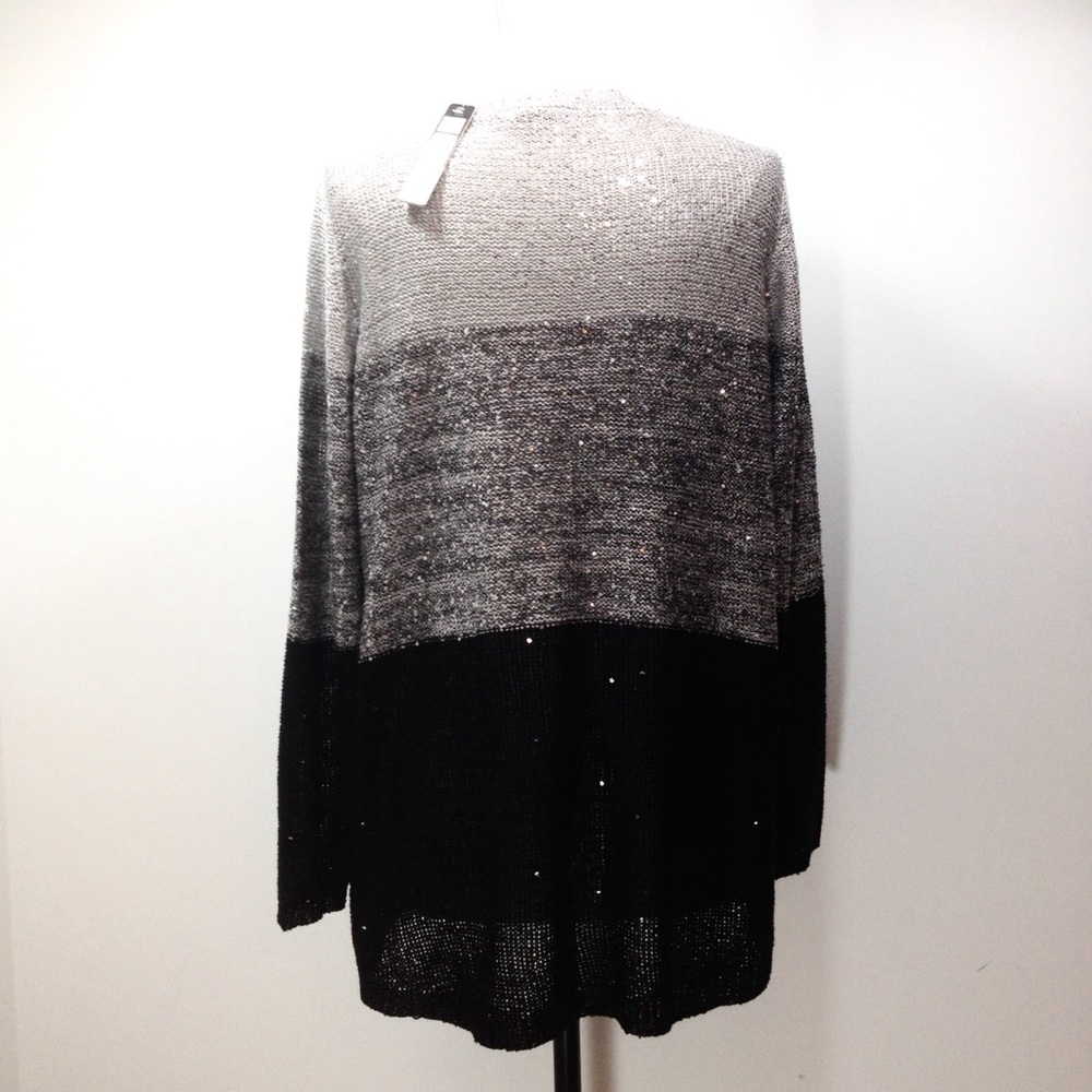Belldini Color Block Sweater - Picture 4 of 8